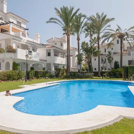 Ab - Chic Duplex Penthouse - Puerto Banus - Golden Mile- Naranjos Apartmán *
